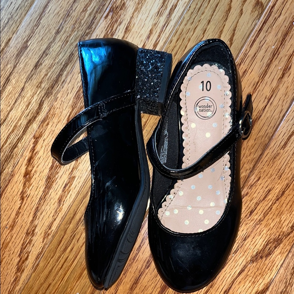 Wonder Nation Shiny Black Mary Jane Shoes - Picture 9 of 9